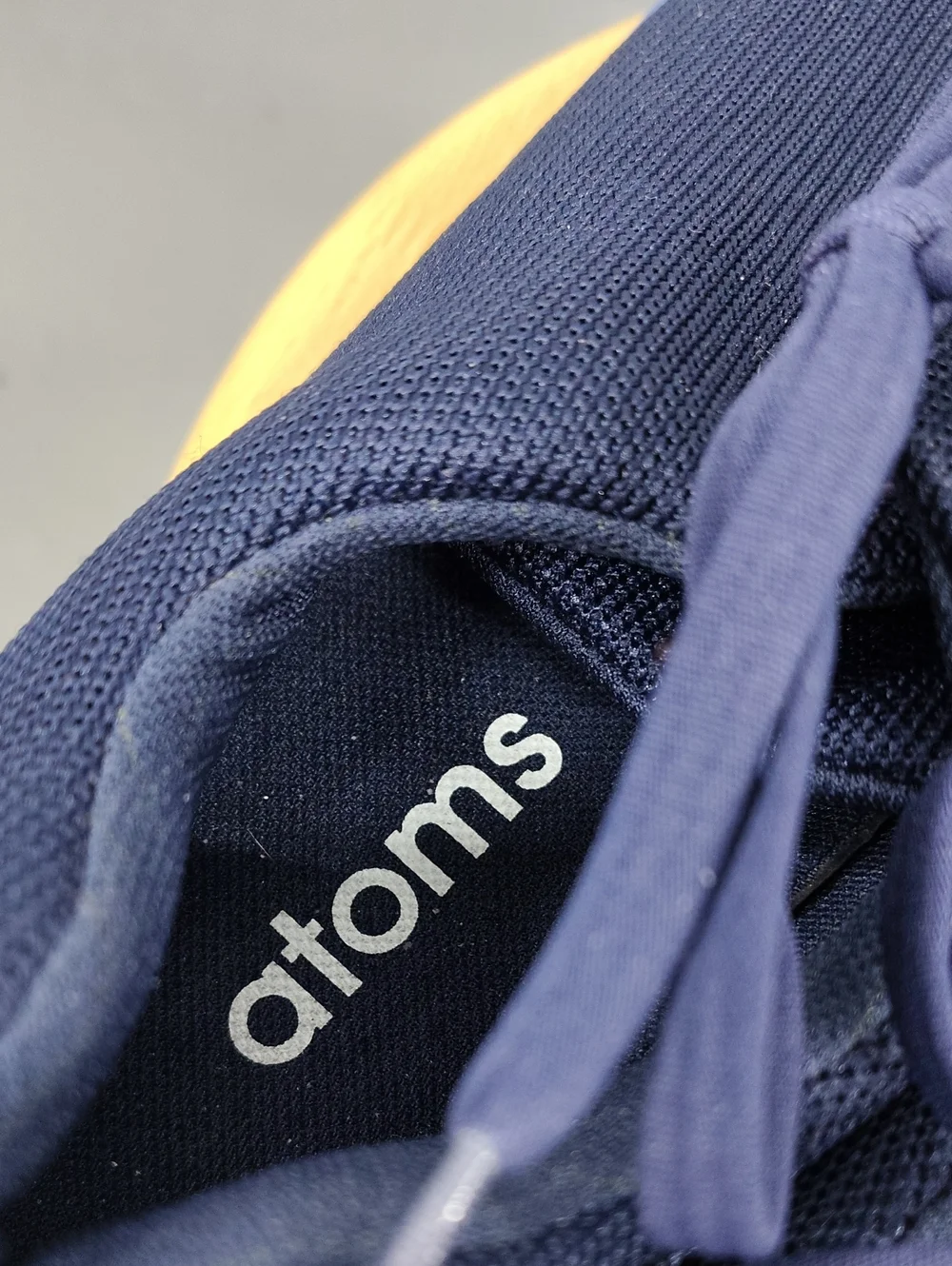 Atoms Model 000 Stretch Laces Minimalist Knit Upper Lightweight Shoe 10.5